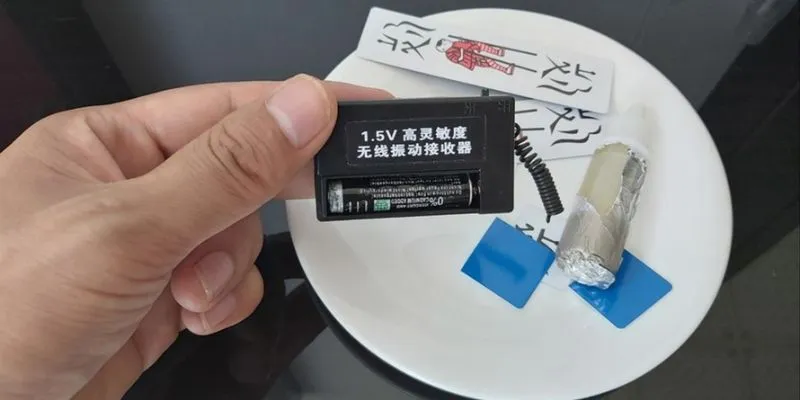 Xóc đĩa bịp có thể nhận thấy nếu tinh ý quan sát