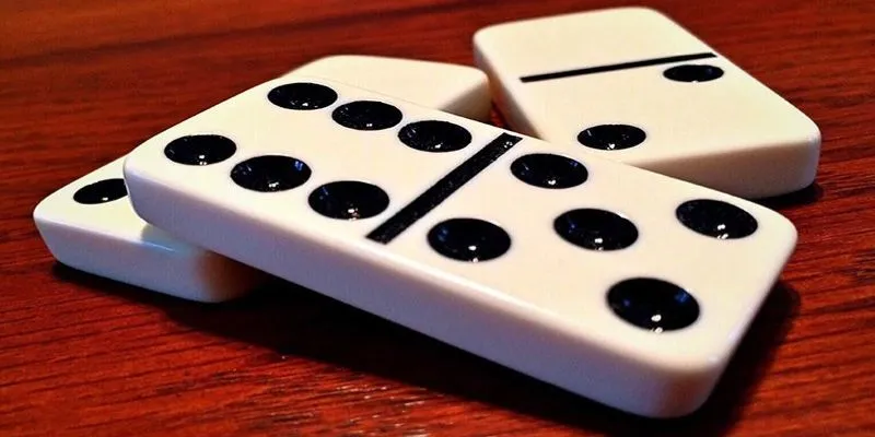 Nắm rõ luật chơi và xây dựng chiến thuật phù hợp.