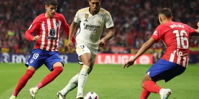 Đội hình chính thức quyết định cục diện trận đấu